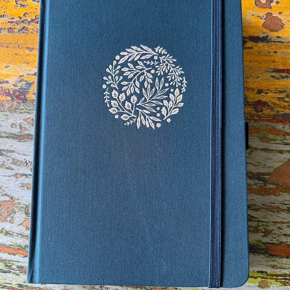 NWOB Archer & Olive A5 Signature Floral Dot Grid Notebook